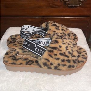 Like new Animal print Koolaburra UGGs